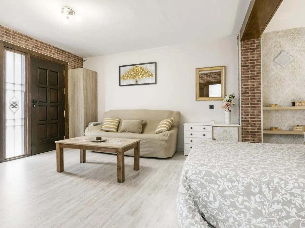 Cosy Holiday Home In Ronda Near River